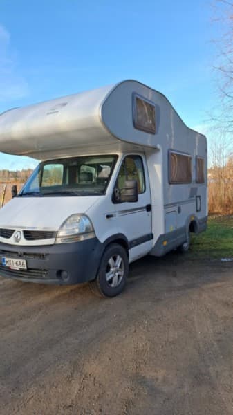 Tuomon, Renault-Matkailuauto – Jyväskylä
