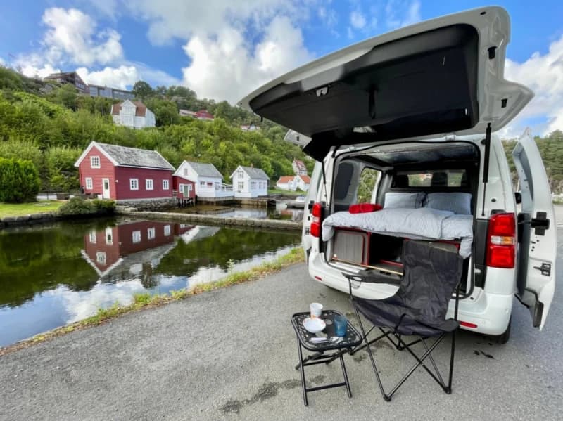 Antonios Peugeot Bybobil – Strusshamn