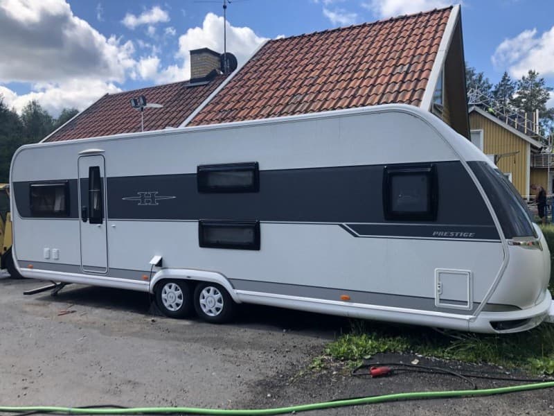 Ögonstenen, Marcus:s Husvagn – Upplands Väsby