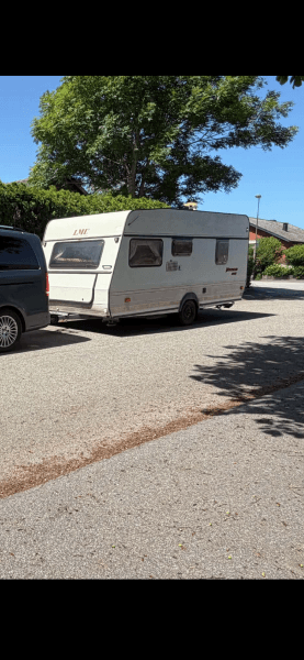Robins LMC Husvagn – Skivarp