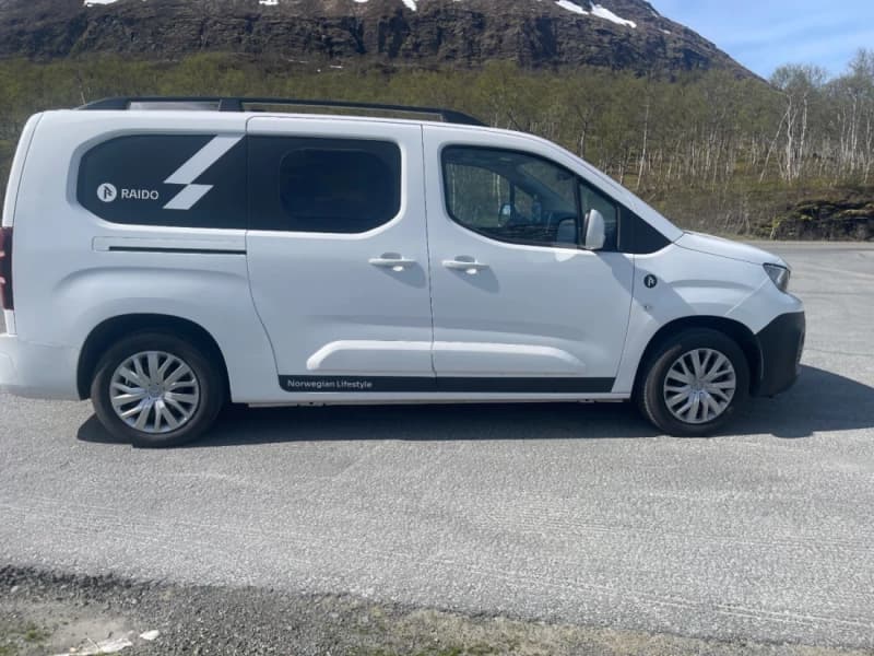 Per Thores Peugeot Bybobil – Kvaloya