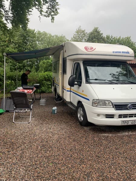 Yvonnes Eura Mobil Husbil – Staffanstorp