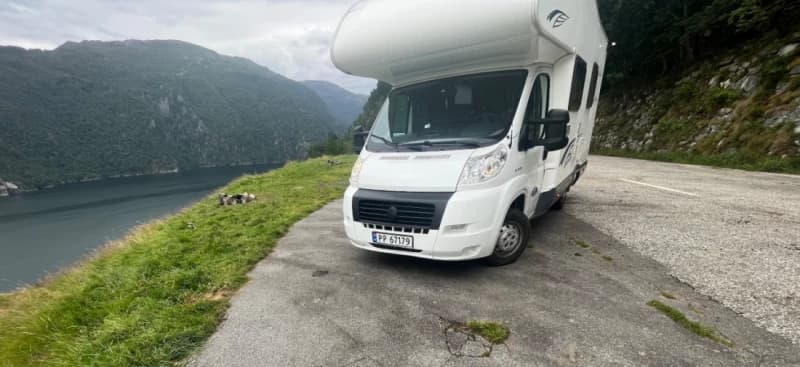 Justass McLouis Bobil – Etne