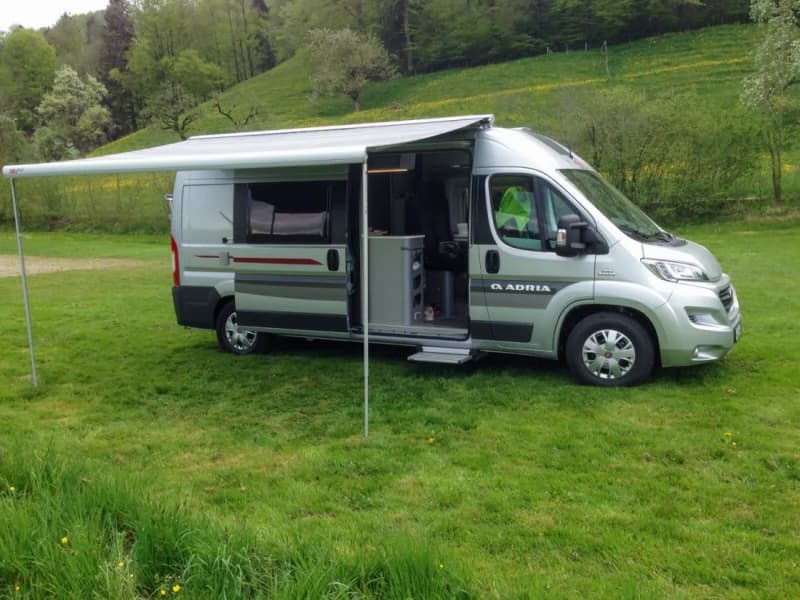 Adria Campingbus von Christian – Kilchberg