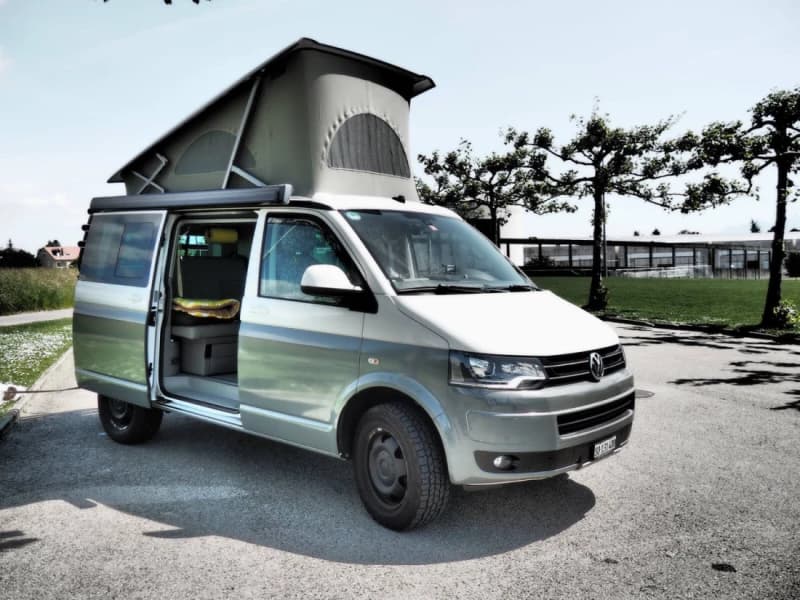VW Campingbus von Beny – Solothurn