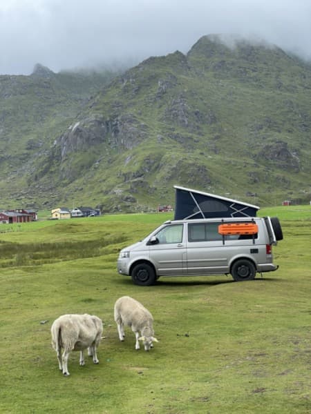 VW Campingbus von Jiri – Wohlen
