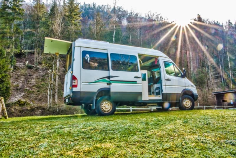 Mercedes Campingbus von Beat – Ettingen