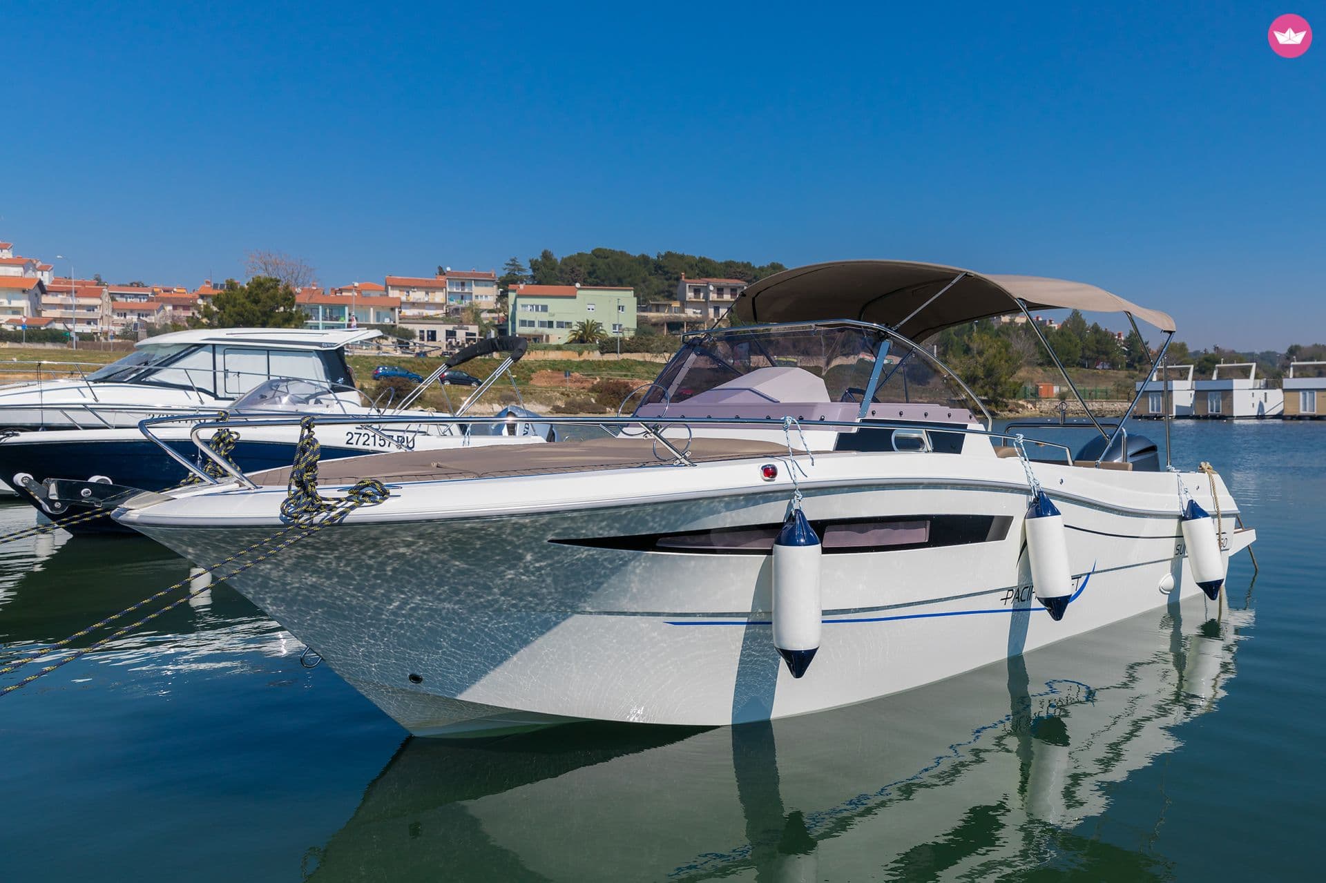 Pacific Craft 750 Sun Cruiser – Pula