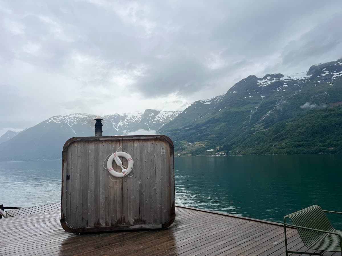 Heit Sørfjorden Sauna – Norway