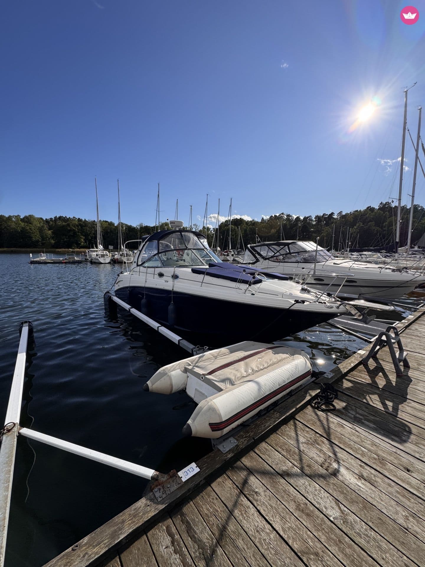 Sea Ray Sundancer 300 – Täby