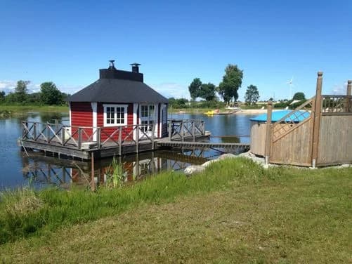 Svalsjöns grill-bastu-flotte – Borgholm