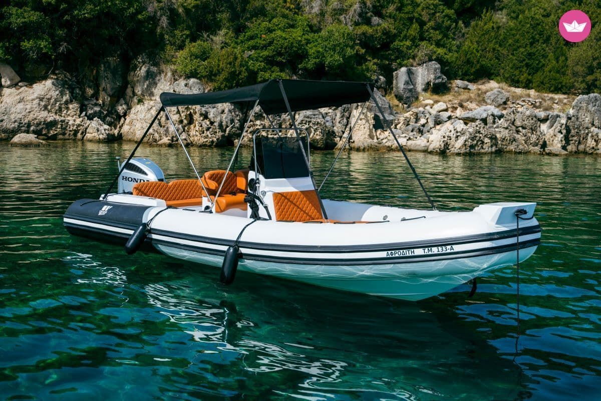 Tiger Marine 7.4 – Palairos