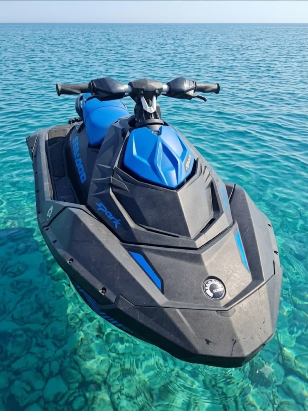 Two hours of pure adrenaline on the Adriatic Sea near Rimini on a jet ski. – Rimini
